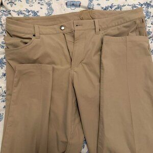 ABC Classic-Fit 5 Pocket Pant 32L Warpstreme waist 34 like new Stretchy, wrinkle